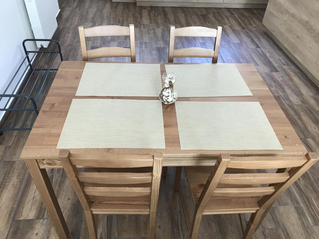 Barand Apartman Eger Exteriör bild